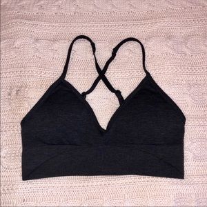 EUC lulu size 4 bra